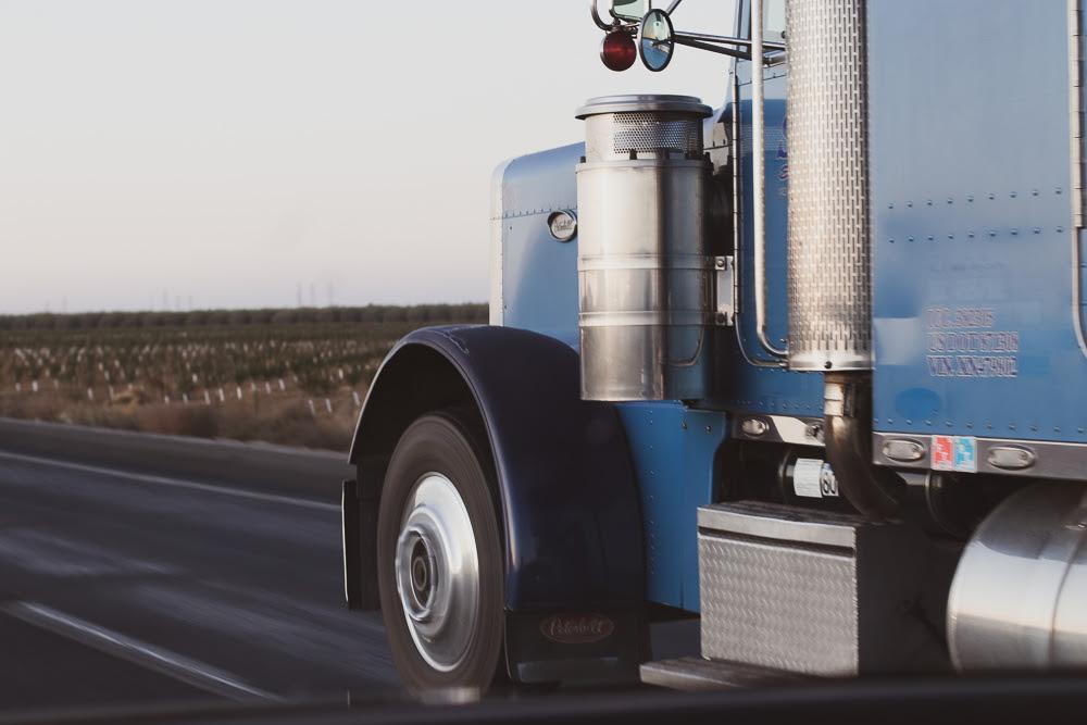 Lubbock, TX – Three Hurt in Truck Wreck on I-27 near Municipal Dr