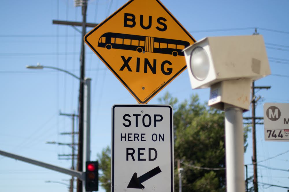 Longview, TX – Three Injured in Five-Vehicle Bus Crash on East Hawkins Parkway